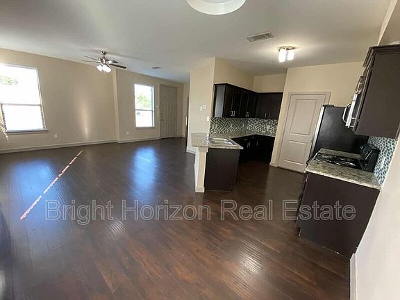 5th image of 3621 Valley Vista Dr #505