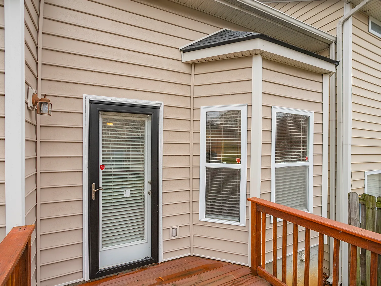 2 bed, 2.5 bath, 1346 sqft, $1,850 — Photo 4