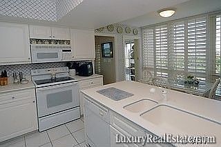 2nd image of 4051 Gulf Shore Blvd N APT 800