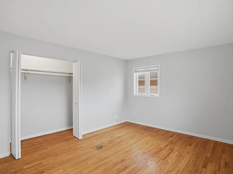8912 Windsor Ln — Photo 16