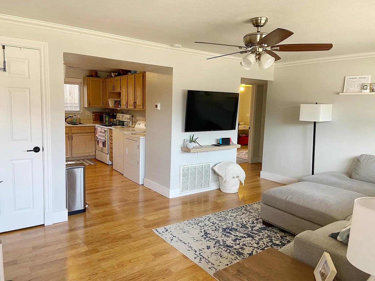 434 S 700 W — Photo 3