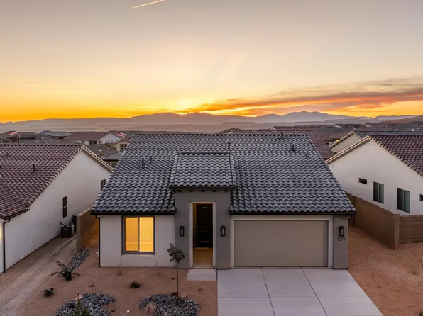 1566 N Ascent St #141, Washington, UT 84780