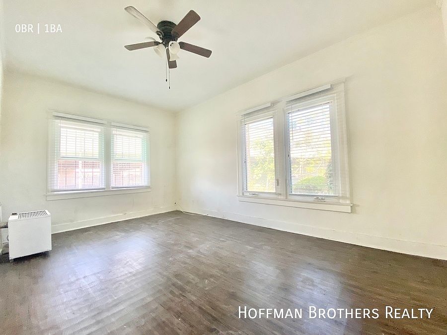 1st image of 565 N Heliotrope Dr #205