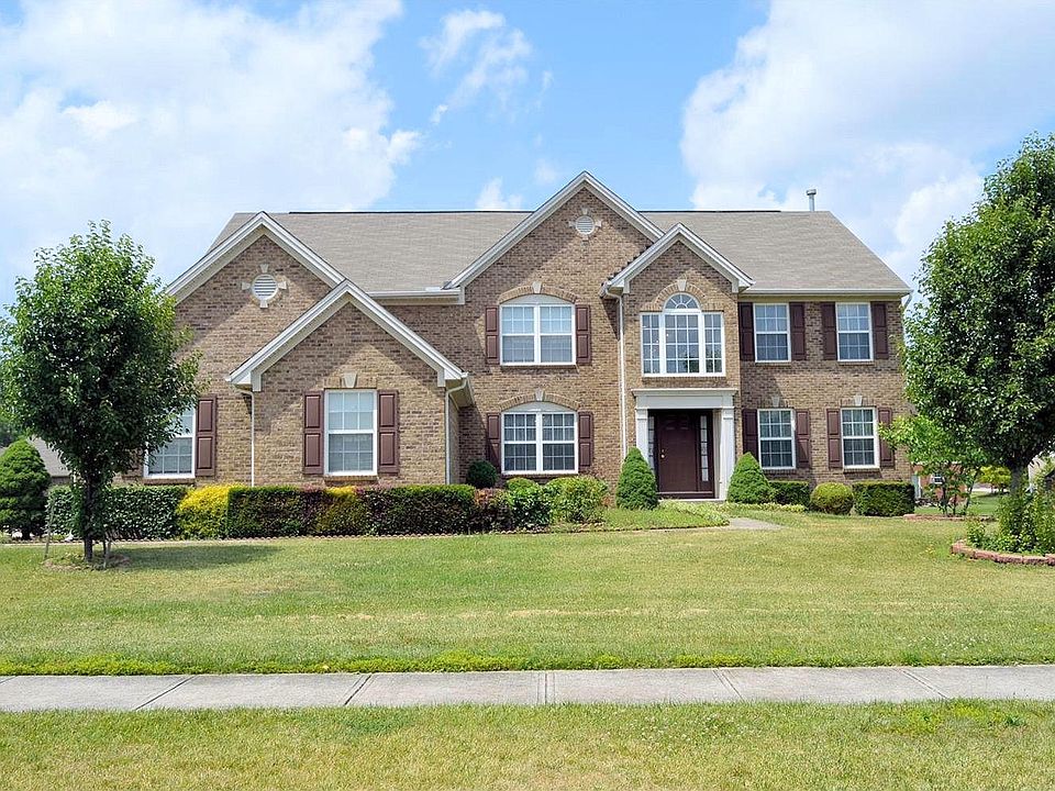 1st image of 6634 River Birch Ct