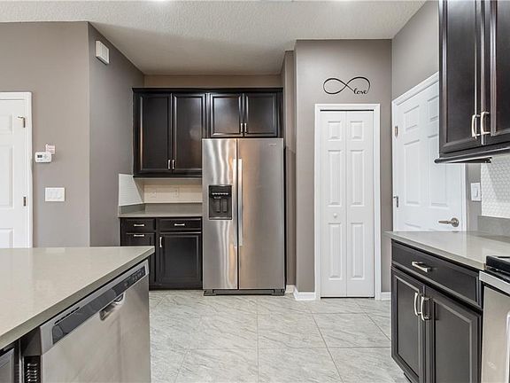 4th image of 10719 Avery Park Dr