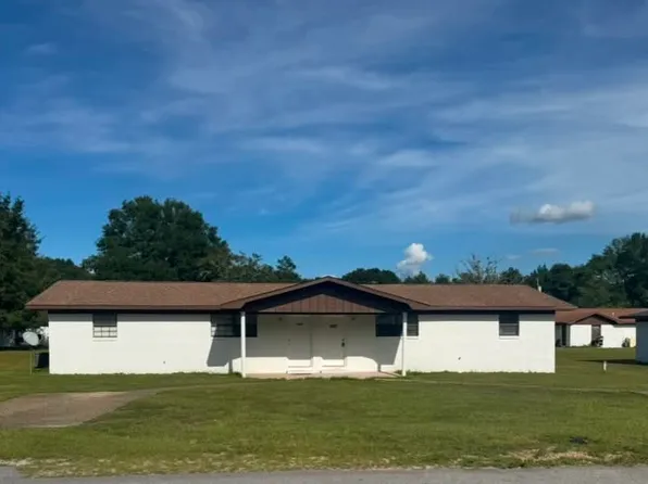 1022 N 20th St, Defuniak Springs, FL