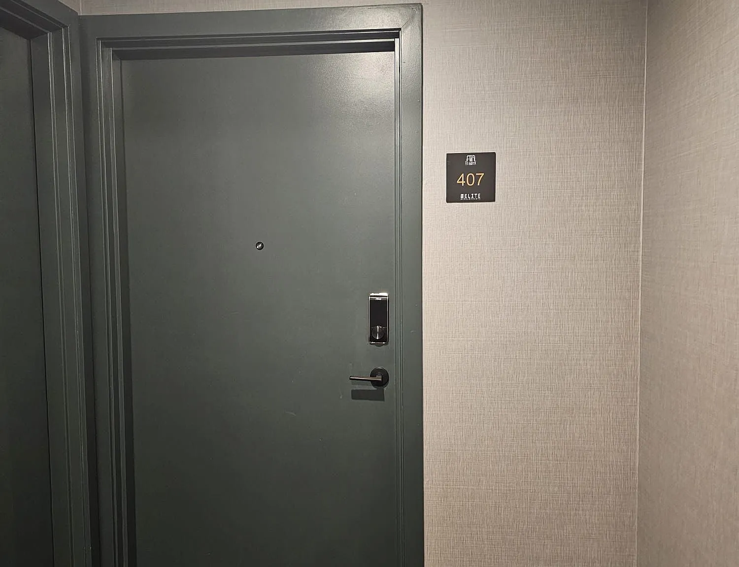 The Ambrose Condos — Photo 3