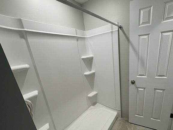 3rd image of 134 Nora St #B