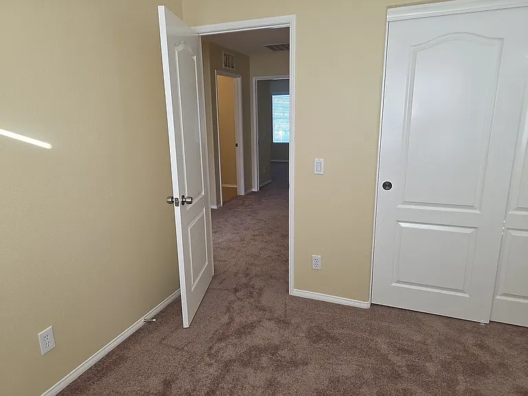 3920 Bluff St — Photo 20