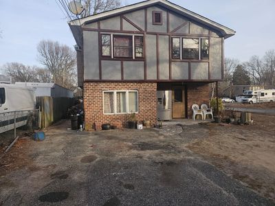 53 Hounslow Road, Shirley, NY, 11967