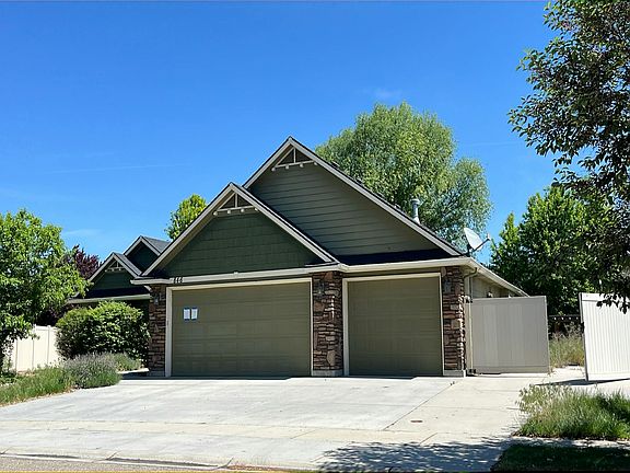 2nd image of 846 W Dallan Woods Way