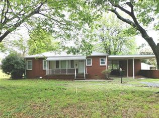 210 Craver Ave, Salisbury, NC 28146