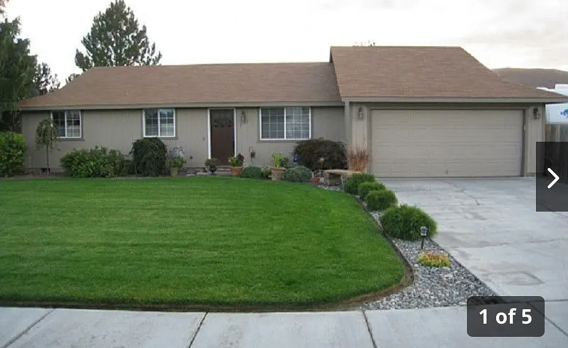 4921 Forsythia St photo 1
