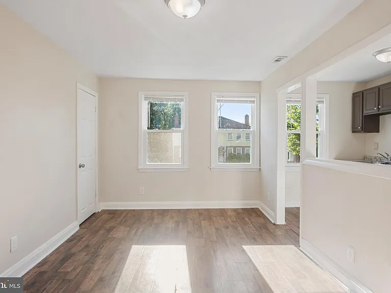 5424 Belle Vista Ave — Photo 5