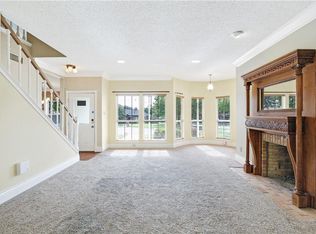 4304 Oak Branch Ct, Arlington, TX 76016