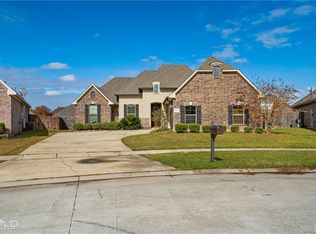 5319 Barberry Ln, Bossier City, LA 71112