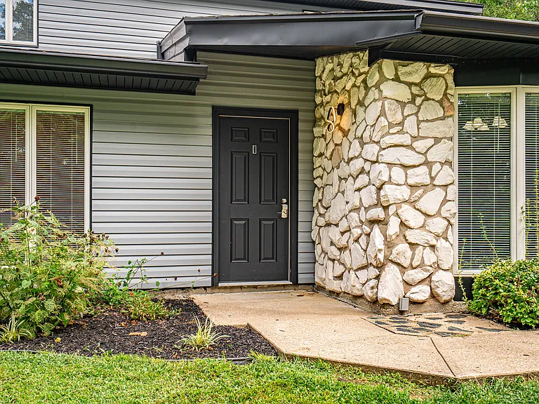 4602 Lake Forest Dr — Photo 31