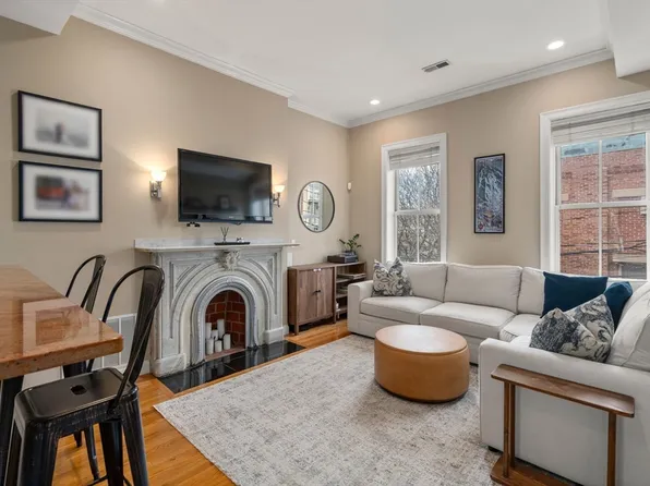 17 Salem St #2, Boston, MA 02129