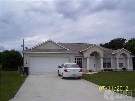 1st image of 374 SW North Quick Cir