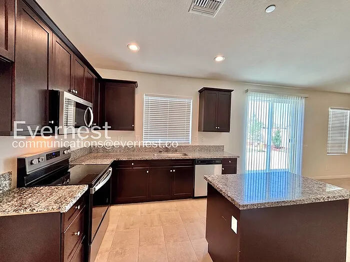 28330 Blackjack Dr — Photo 6
