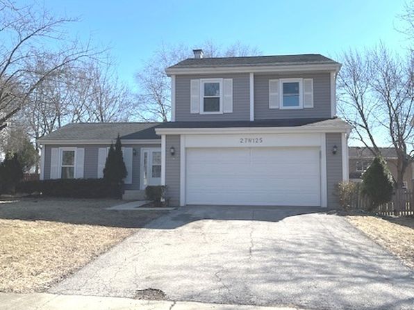 27W125 Chestnut Ln, Winfield, IL 60190
