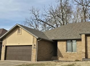 3135 W Sunset St, Springfield, MO 65807