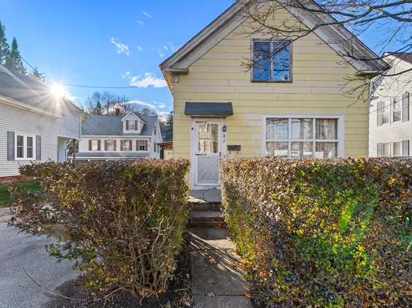 87 Neil St, Marlborough, MA 01752