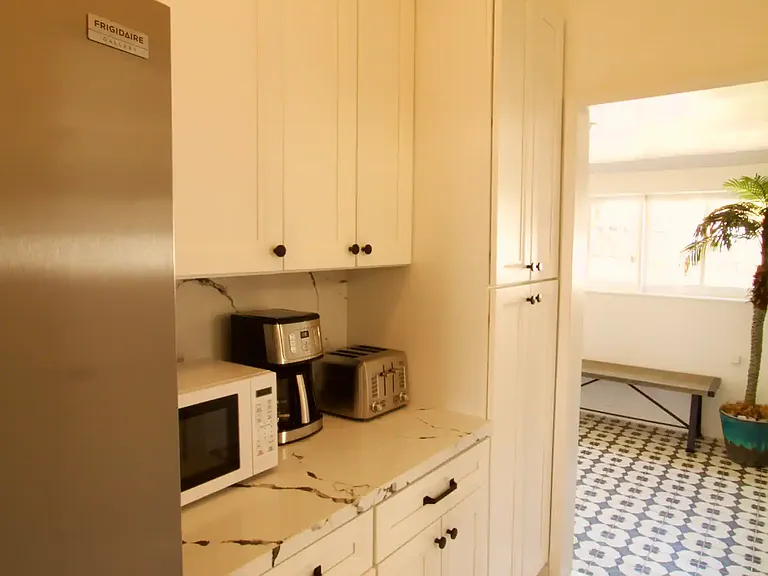 2306 Chalcedony St — Photo 10