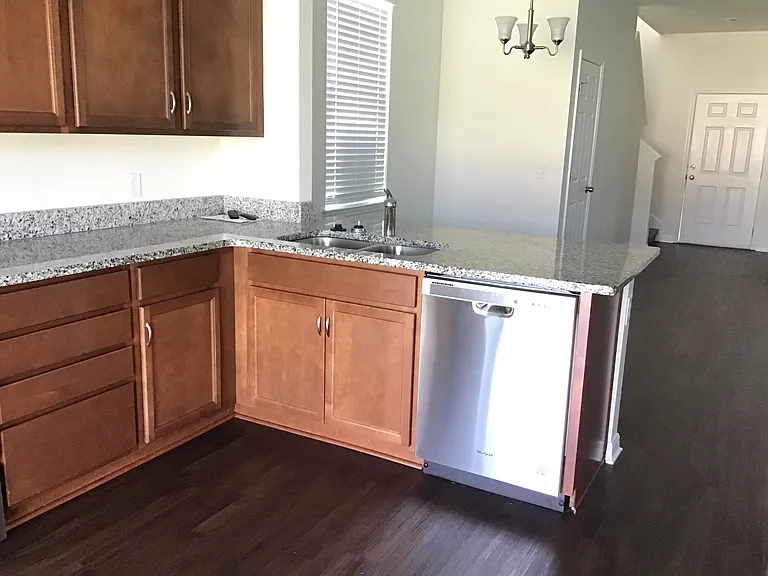 3429 Soaring Dr — Photo 2