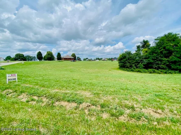 5 Dominican View Dr, Springfield, KY 40069