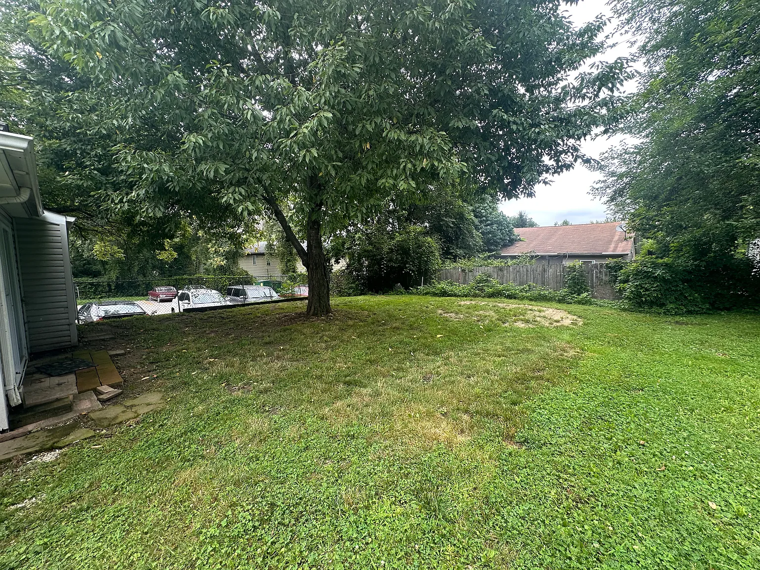 3 bed, $1,450 — Photo 2