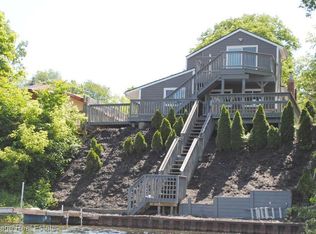 1620 Clark Lake Rd, Brighton, MI 48114