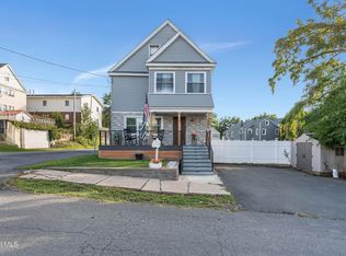 550 Gerling St, Schenectady, NY 12308