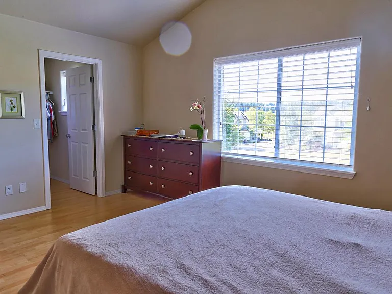 3003 NW Morning Glory Dr — Photo 9
