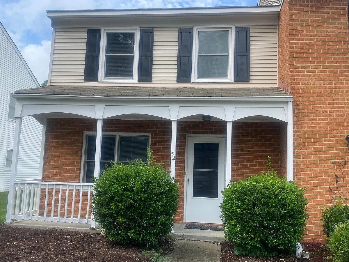 Building Photo - 54 Corwin Cir