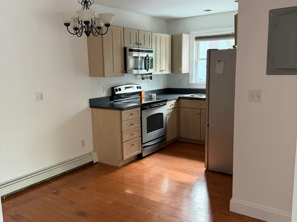 74 Westchester Ave Unit C, Pound Ridge, NY 10576