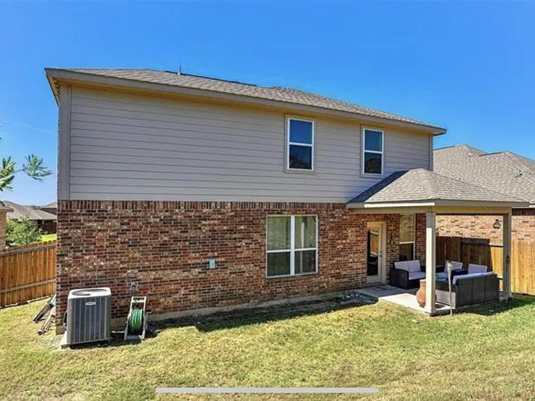 2122 Sable Wood Dr — Photo 23