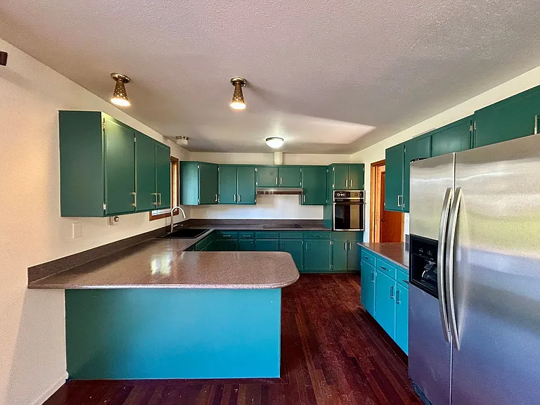 3222 McLeod Rd — Photo 4