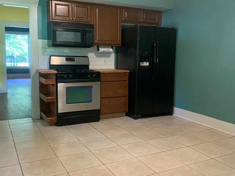 Kitchen/laundry connections