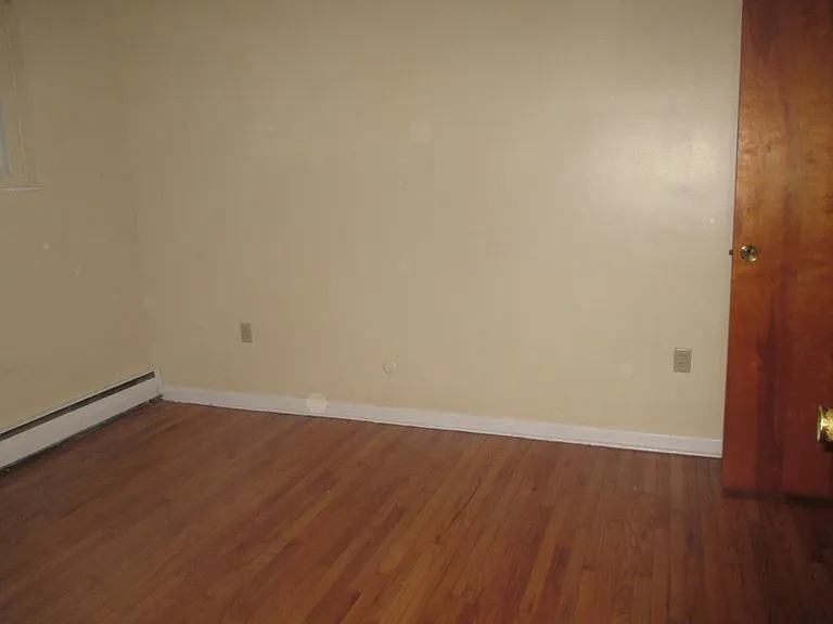 155 Garden Ave #4A — Photo 4
