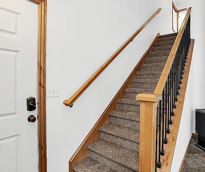 137 E Stibnite Ave — Photo 10