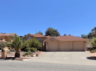 6448 Loma De Cristo Dr, El Paso, TX 79912