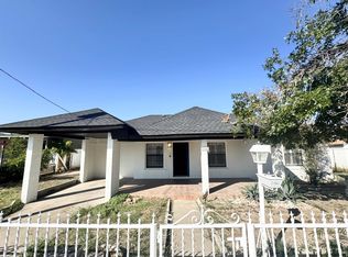 2816 E Elm St, Laredo, TX 78043