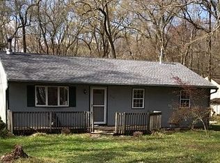 648 Penns Grove Auburn Rd, Carneys Point, NJ 08069