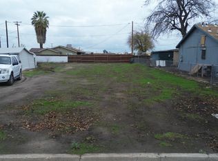 280 W 4th St, Buttonwillow, CA 93206