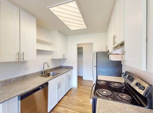 225 Nova Albion Way APT 35, San Rafael, CA 94903