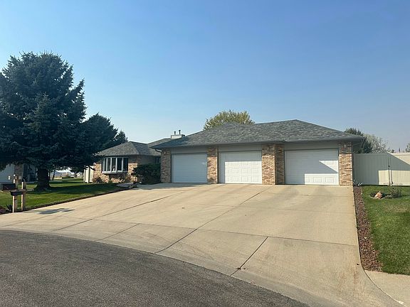 2nd image of 2076 Quail Ct