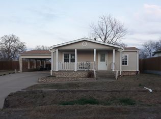 216 S Osage Ave, Hominy, OK 74035