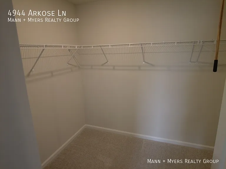 4944 Arkose Dr — Photo 20