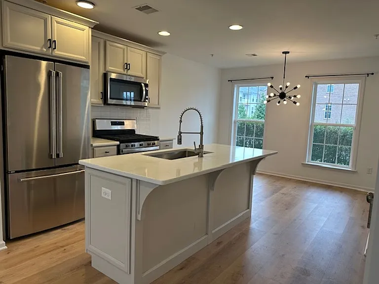 3206 Concord Way — Photo 6